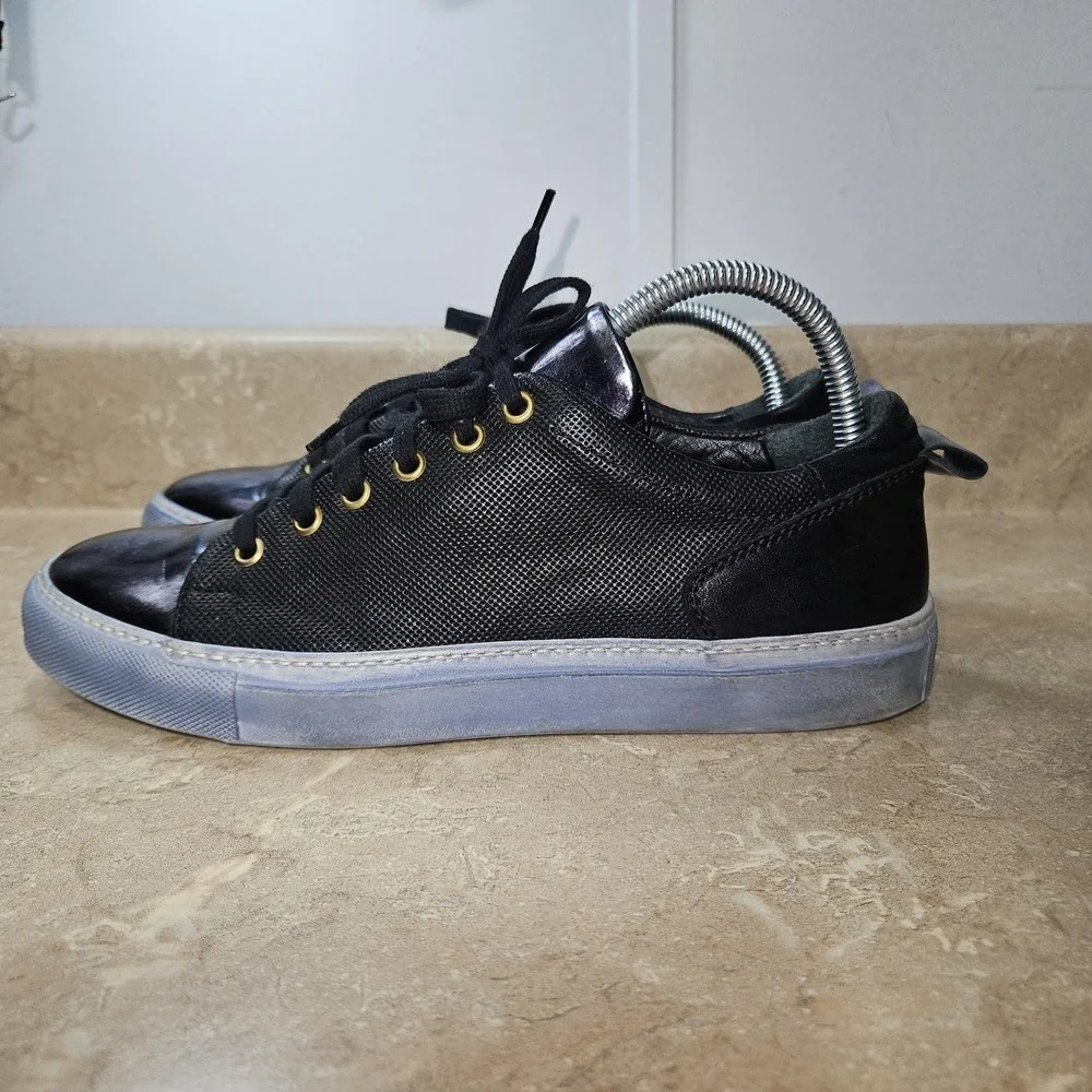 Maledetti Tosconi Avant Garde EU 40 US Men 7 Women 9 Low Top Dress Sneaker‎